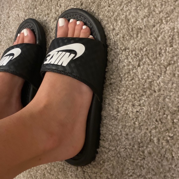 Nike slides - Picture 4 of 6